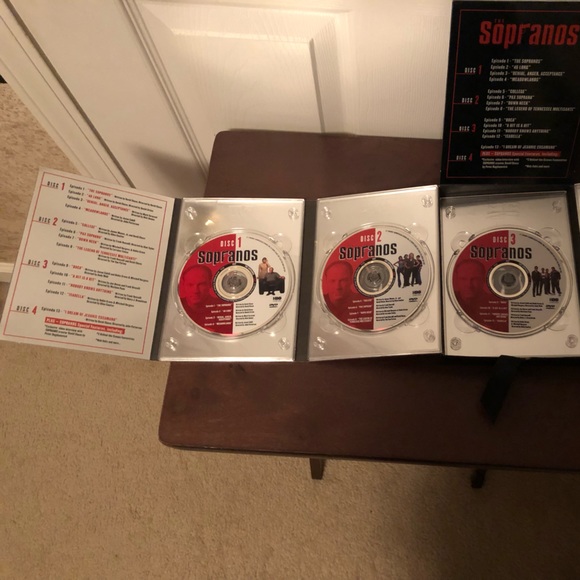 The Sopranos- Seasons 1 & 2 DVDs - Picture 5 of 9